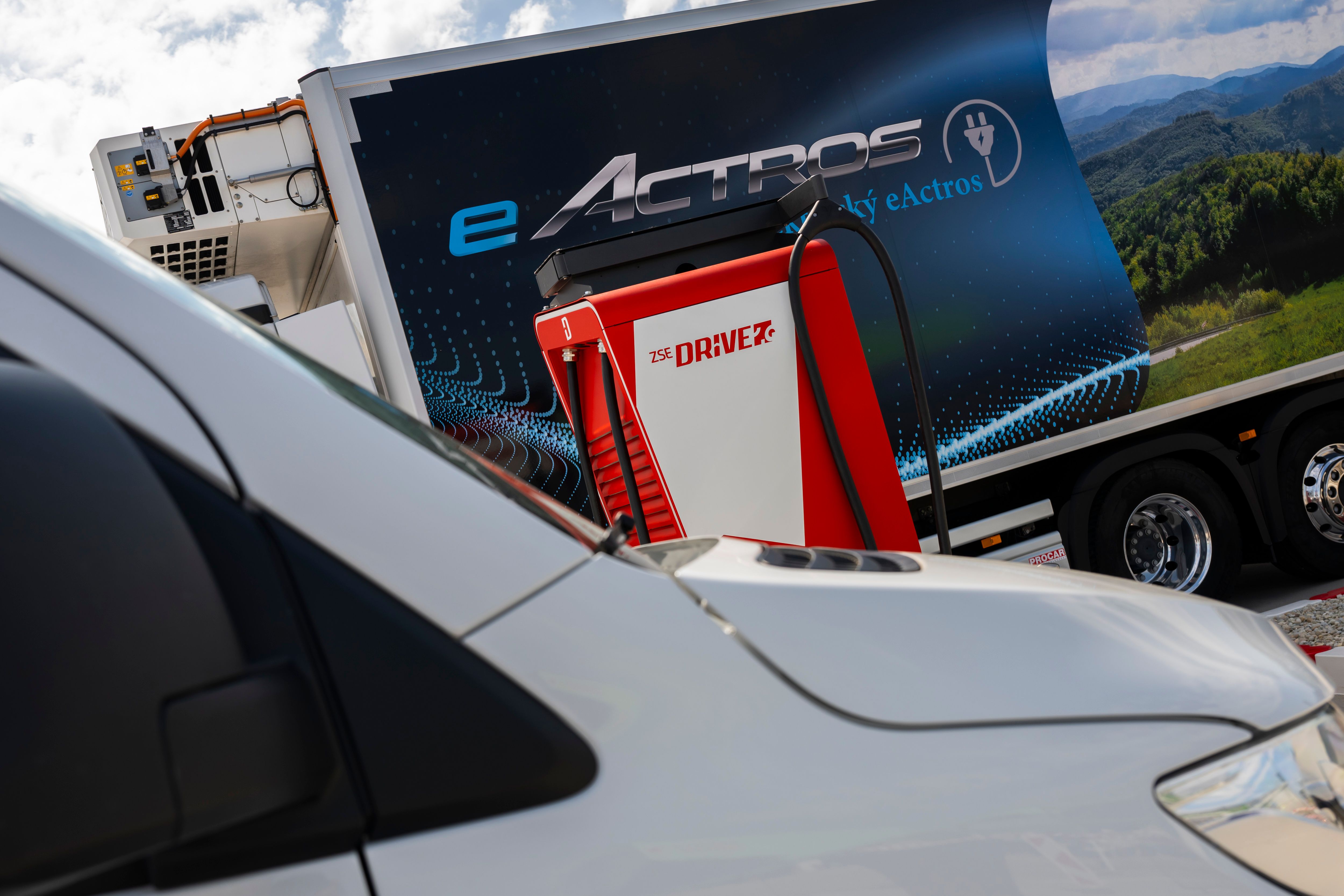20240513_TT_ZSEdrive400kW_013.jpg
